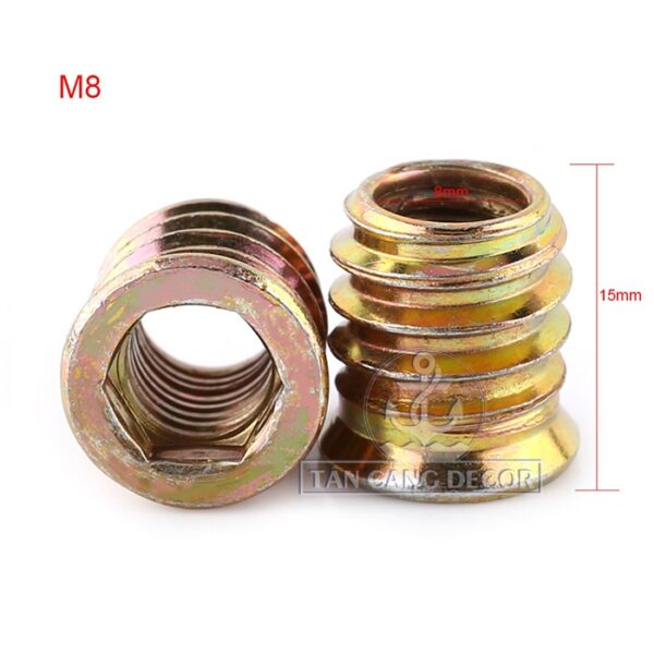 100 cái Ốc có tai M8x15 mm