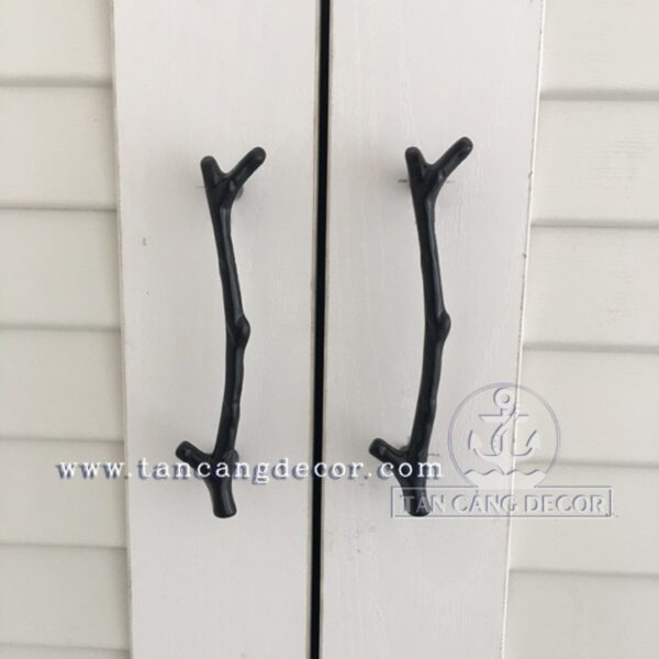 Alternative view of Tay nắm 33 nhánh cây lớn màu đen – KT: 15.5cm