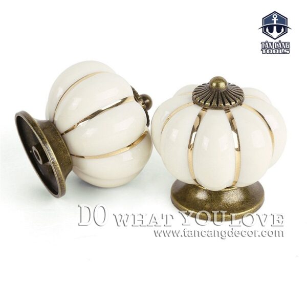 Tay Nắm Sứ Cổ Điển 13 - KT : 3.8cm