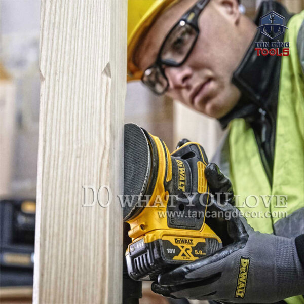 Máy Chà Nhám Tròn Dùng Pin DeWalt 20V DCW210N-KR ( Thân Máy ) - Ảnh 8