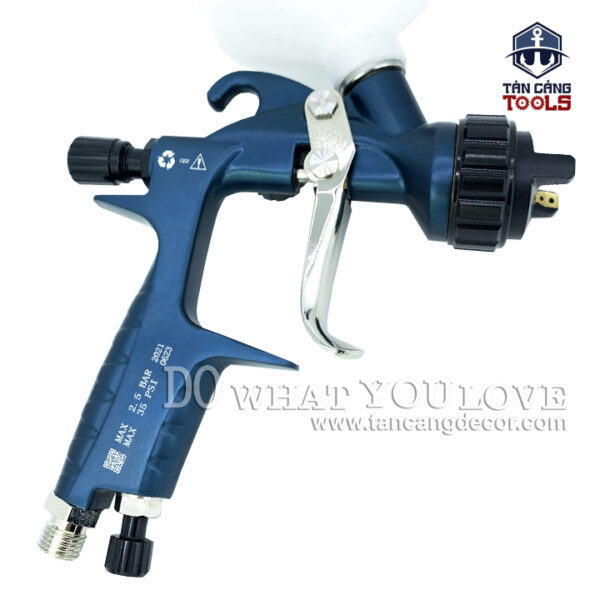 Alternative view of Súng Phun Sơn Clench R - 3700 1.3 mm RP 600 cc ( Phiên Bản 2022 )