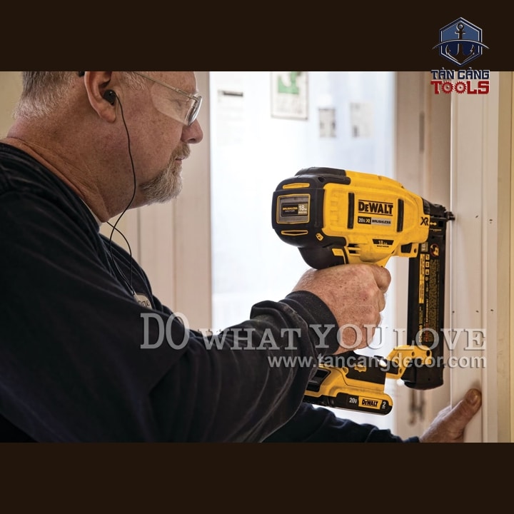 Súng Bắn Đinh F Dùng Pin 20V Dewalt DCN680B ( Thân Máy ) - Ảnh 4