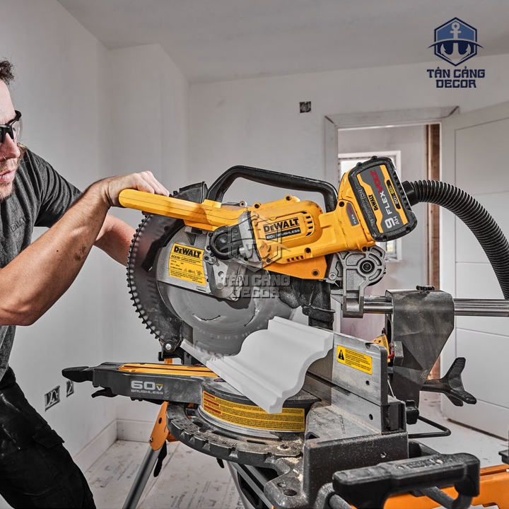 Máy Cưa Cắt Đa Góc Trục Trượt 305 mm Dùng Pin FlexVolt Dewalt DCS781B (Thân Máy) - Ảnh 12
